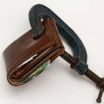 Si eludes pagar deudas «jugando» con tu patrimonio puedes estar cometiendo un delito: insolvencia punible
